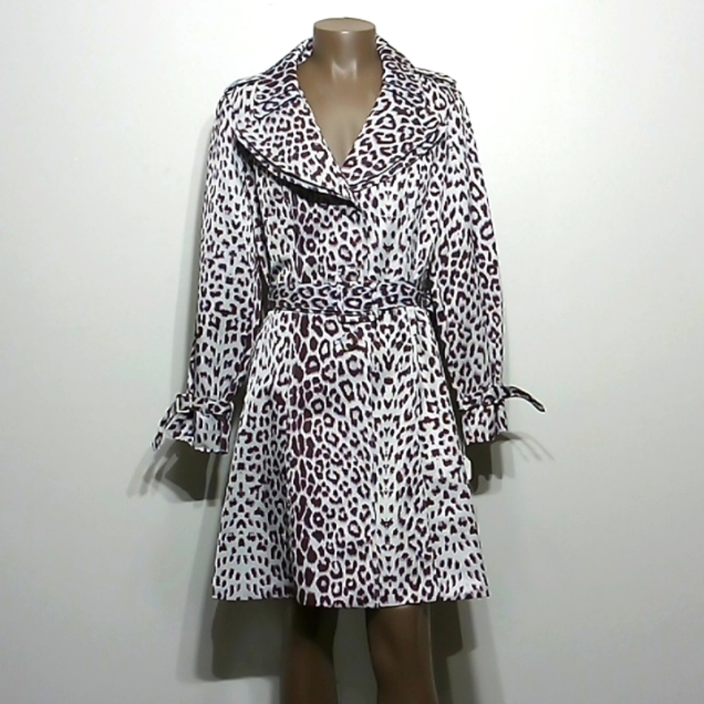 Stunning 1pc Animal print coat by Design Today's